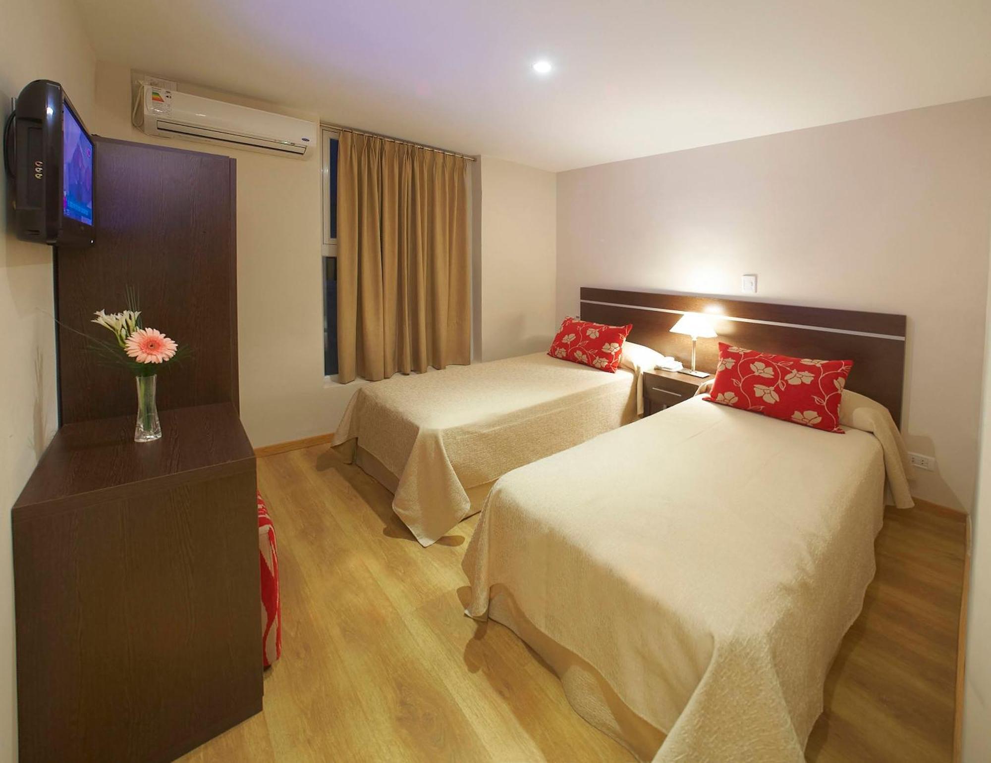 Hotel Esmeralda Select مار ديل بلاتا المظهر الخارجي الصورة