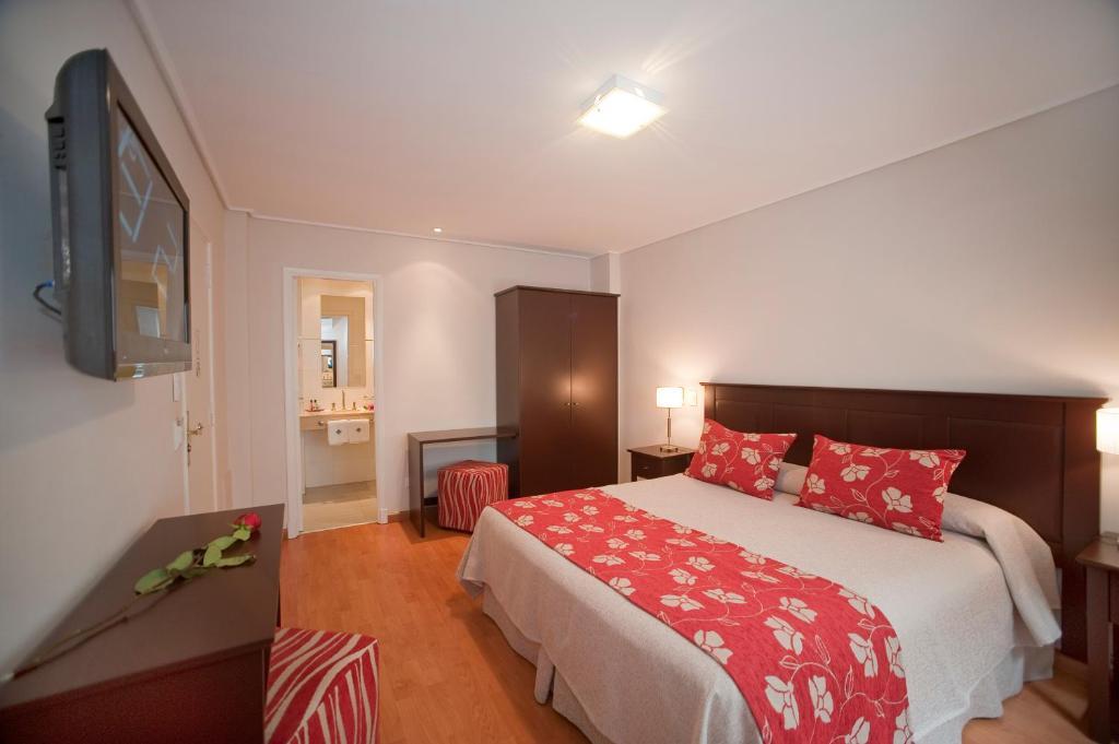 Hotel Esmeralda Select مار ديل بلاتا الغرفة الصورة